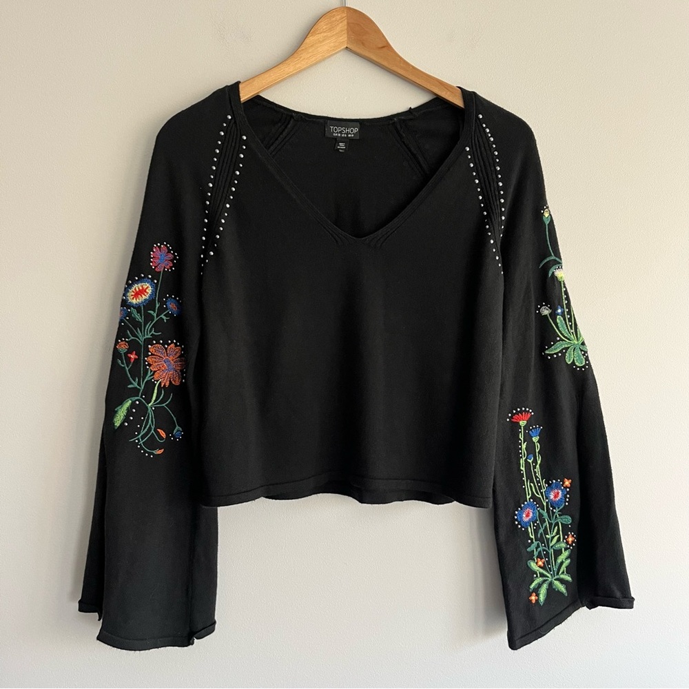Topshop Black Floral Embroidered Trumpet Sleeves Crop Knit size 6